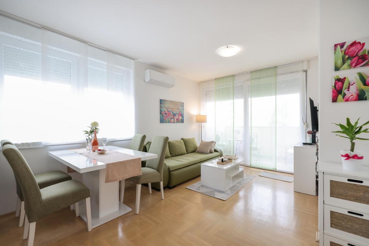 Cozy Niko Apartment - Private Parking And Balcony ซาดาร์ ภายนอก รูปภาพ